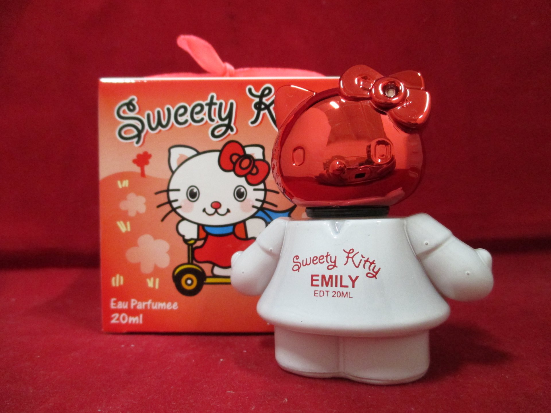 Sweety kitty. Sweety Kitty Emily. Духи PONTIPARFUM Sweety Kitty Emily. Детская душистая вода City 